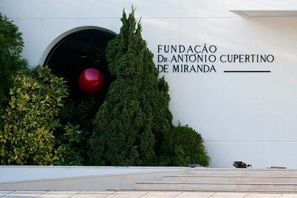 Fundação António Cupertino de Miranda